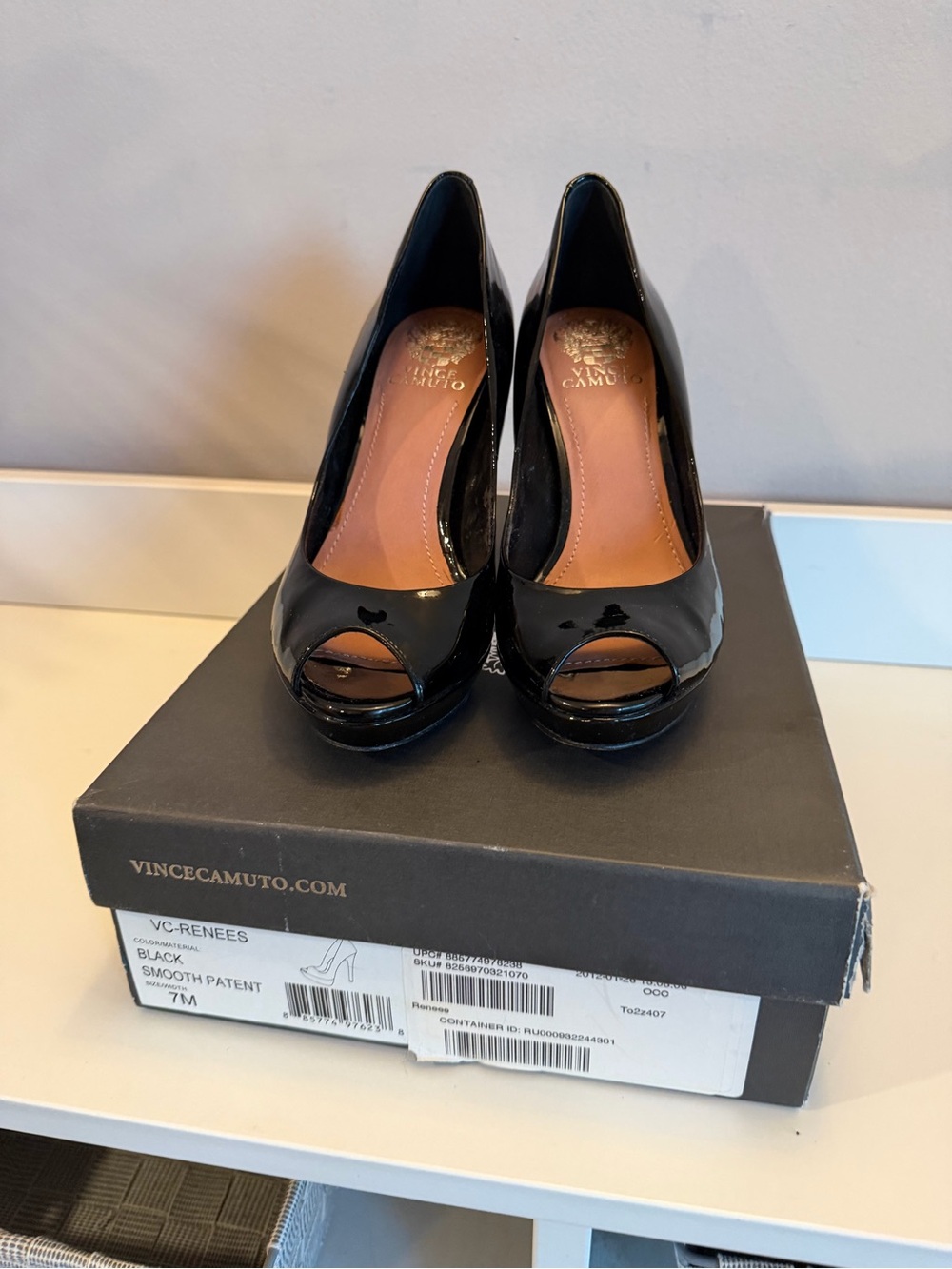 Vince‎ Camuto Black Patent Peep-Toe Pumps